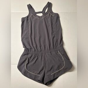 Lululemon Speedy Runsie Romper Gray Racerback Workout Gym One Piece Size 6